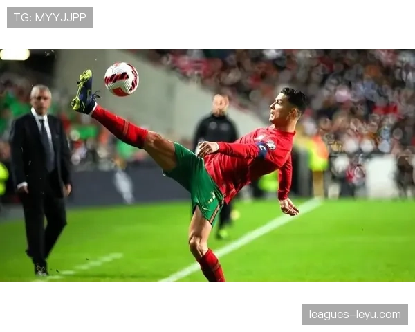 C罗再创历史！职业生涯突破新高，传奇状态持续闪耀赛场