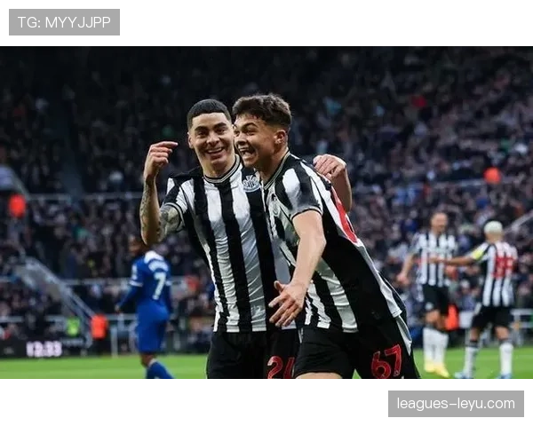 阿尔米隆状态回暖，助纽卡斯尔强势冲击英超前四