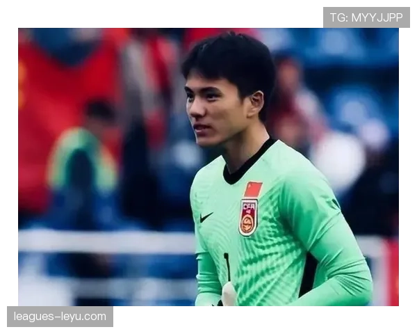 中国足球李昊门神 中国足球李昊门神