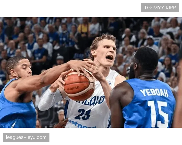 马尔卡宁利用高位挡拆拉开防线助公牛提升三分效率