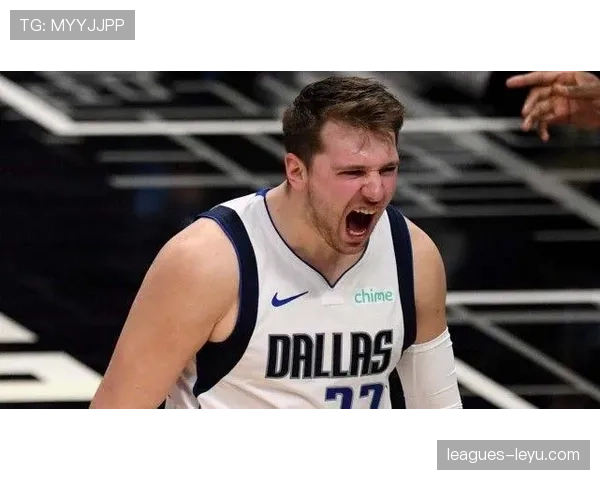 东契奇休赛期胖成这样，下赛季还能carry全场？