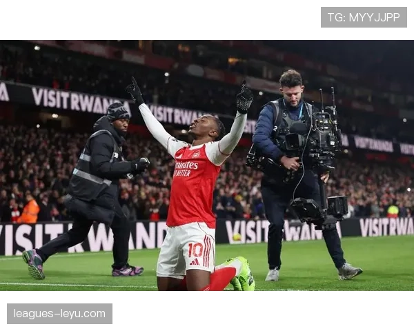 热刺赛季初表现强势，但近期状态下滑，高开低走走势是否影响争四前景？